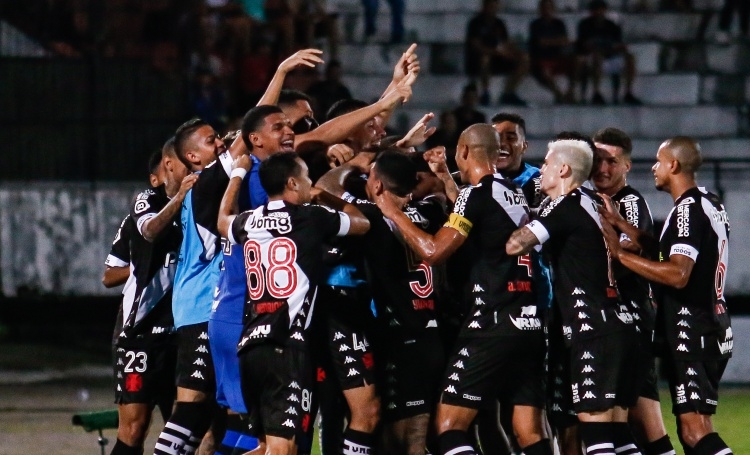 Náutico e Vasco se enfrentaram no Arruda pela 11ª rodada do Brasileirão SportingBet Série B/Foto: Reprodução CBF/Créditos: Rafael Vieira/AGIF.
