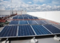 Brasília - Ministério de Minas e Energia (MME) inaugura a primeira usina solar instalada na cobertura de um prédio (sede do MME) do governo federal (José Cruz/Agência Brasil)