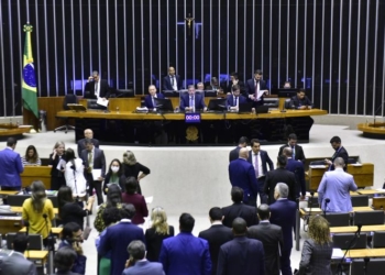 Sessão do Plenário da Câmara/Foto: Zeca Ribeiro/Câmara dos Deputados/Fonte: Agência Câmara de Notícias.