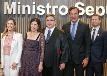 Simonetti destaca o profissionalismo de Isabel Gallotti, nova ministra do TSE/Foto: Raul Spinassé/OAB.